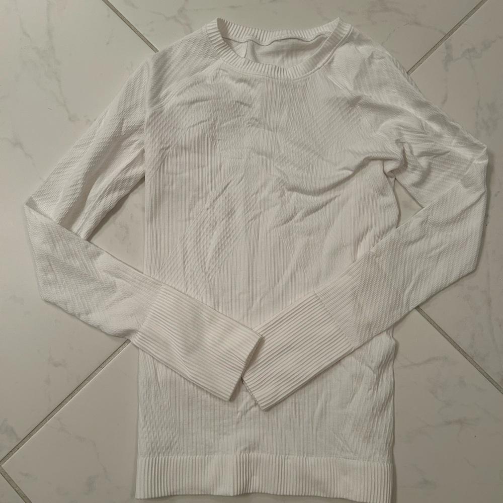 Lululemon White Ribbed Long Sleeve Shirt